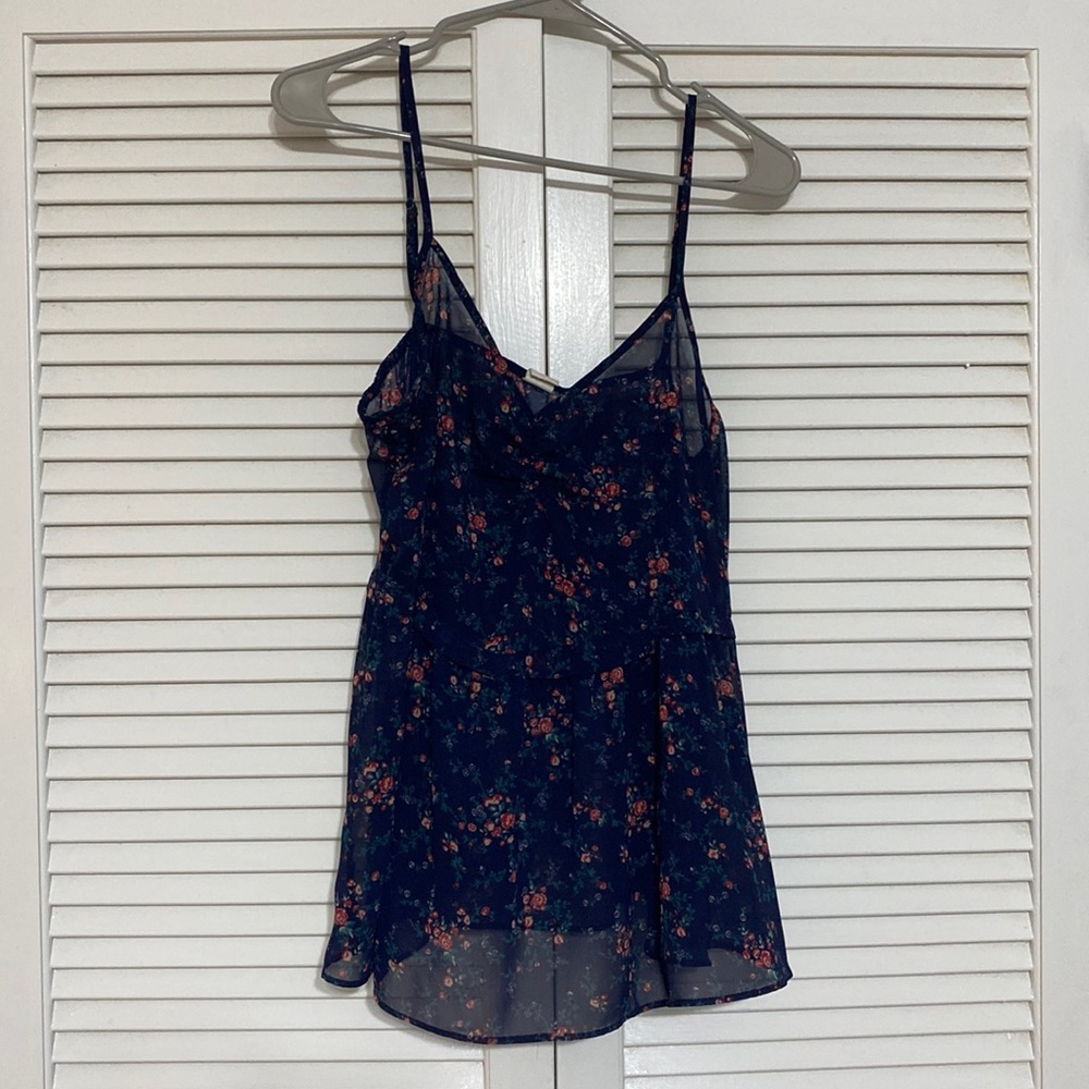 (Large) Wild Pearl Flowy Tank